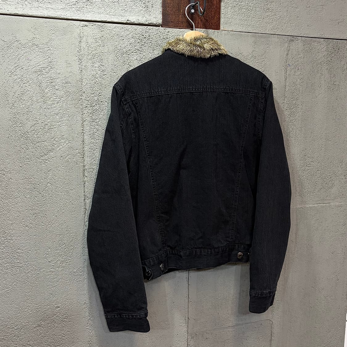 AMX AND FITCH 쉐르파 블랙 데님 자켓 (M) 상품이미지4