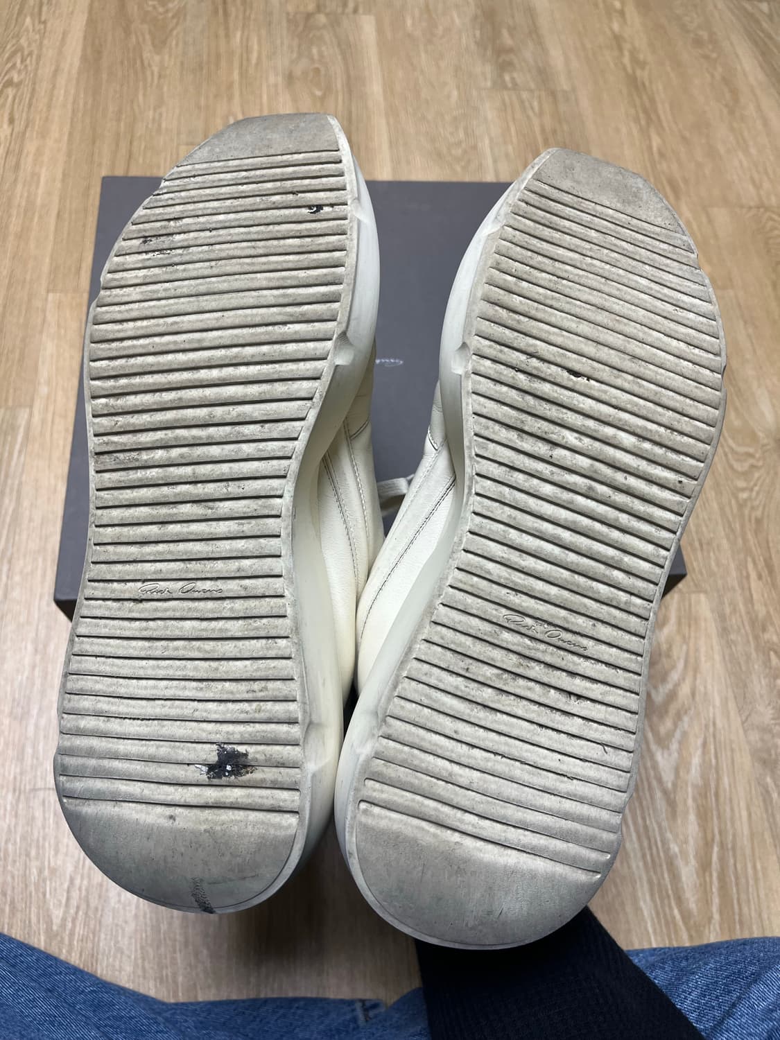 [42.5] 릭오웬스 게스러너 밀크 상품이미지9