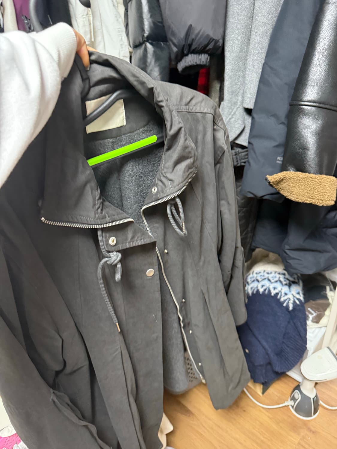 타입서비스 Pleated fleece long jumper 차콜 상품이미지3