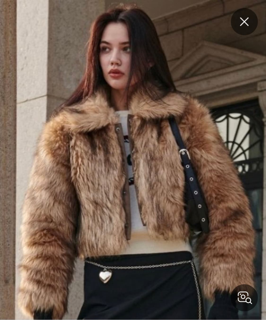 비터셀즈 에코 퍼 자켓 크롭 상품이미지1