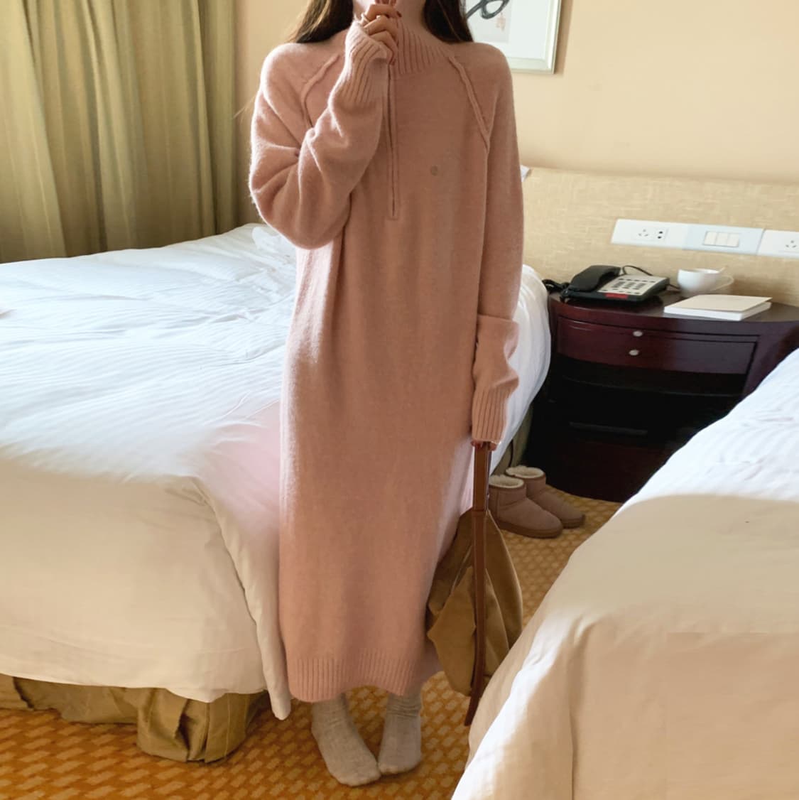 더오픈(THE OPEN) 반집업 니트원피스 55-66 새상품 상품이미지6