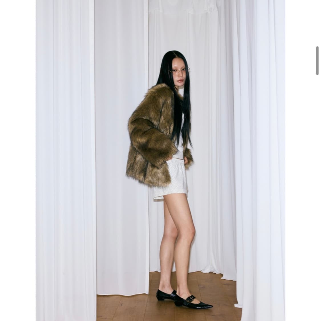 미스테리어스 호텔 퍼자켓 (2회 착용) 상품이미지3