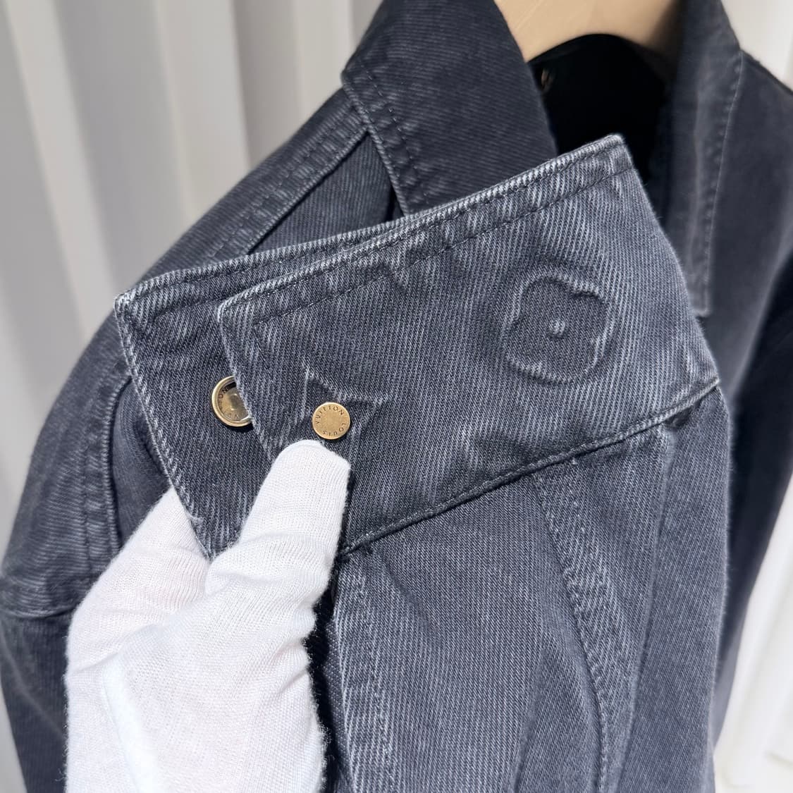 (S+급 / S) / 루이비통 모노그램 데님 워크웨어 블랙 셔츠 자켓 상품이미지5