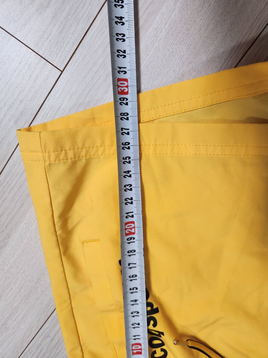 르꼬끄 반바지 스포르티브 쇼츠 사이즈75 m

세탁으로 인한 구김 외에 상품이미지3