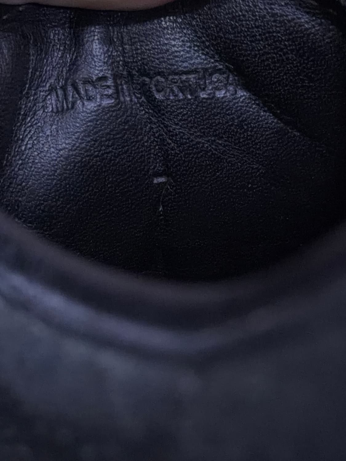 랑방 벨루어 스웨이드 레더 블랙 스니커즈 7 (260) 상품이미지9