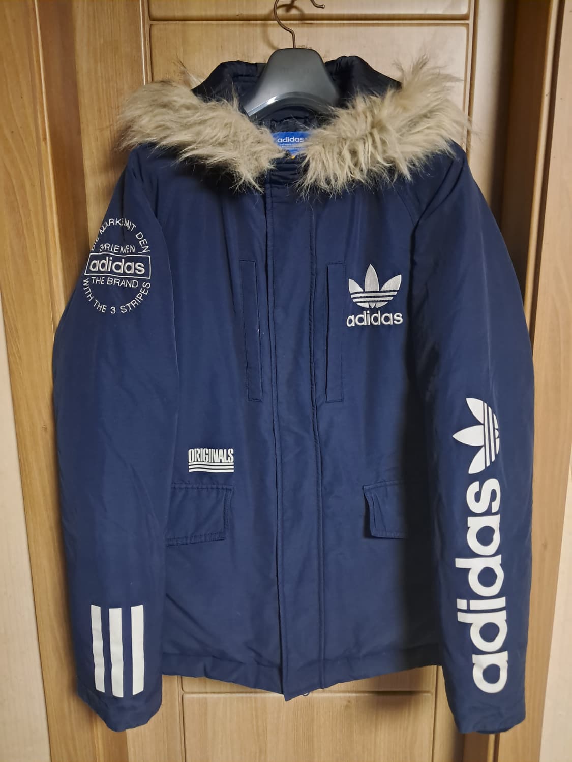 아디다스 로고 패딩 남성95  상품이미지1