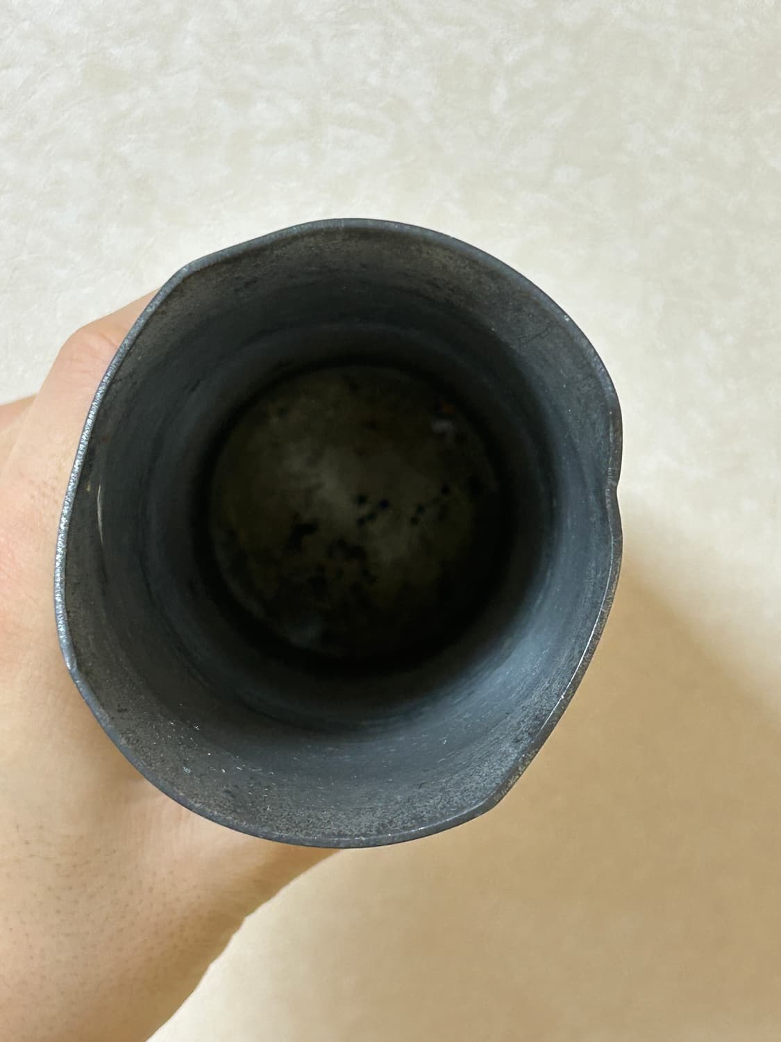 로얄 셀랑고르 주석 오브제 화병 상품이미지4