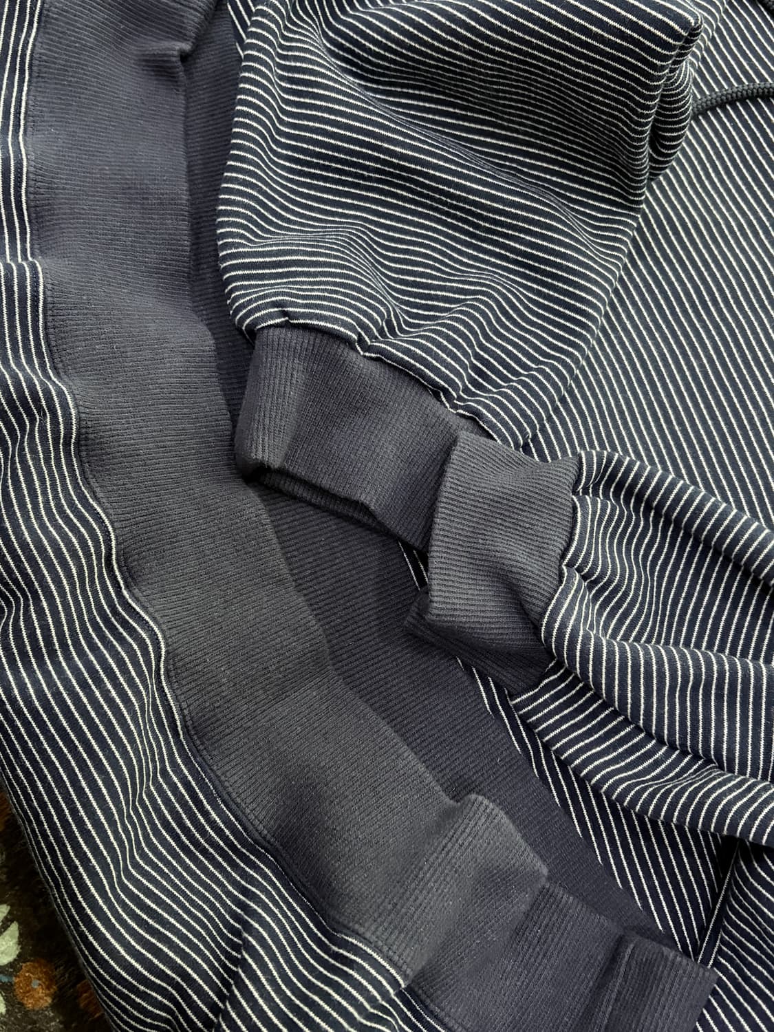 Ennoy 엔노이 스트라이프 보더 후드 25AW 상품이미지4