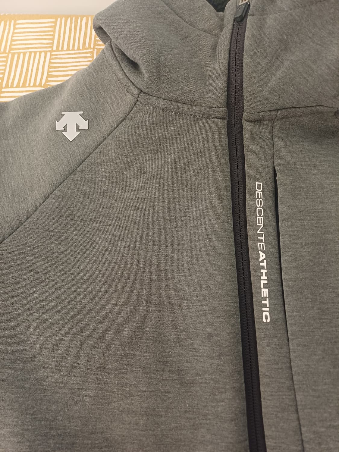 [극미중고] 데상트 우먼스 래글런 롱핏 후드 저지 [90] 상품이미지4