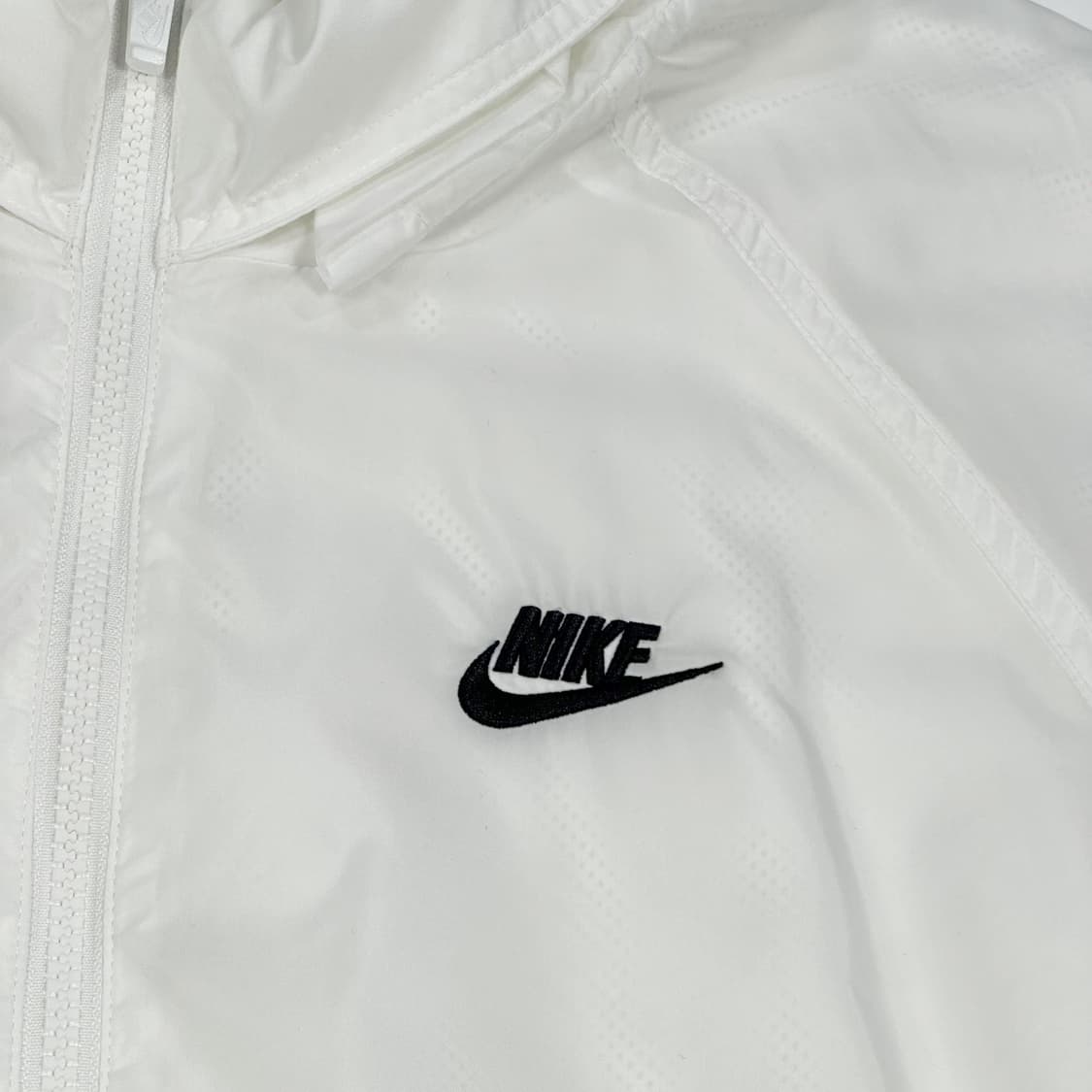 나이키 퓨추라 오버핏 반집업 우븐 아노락 화이트 XL 상품이미지3