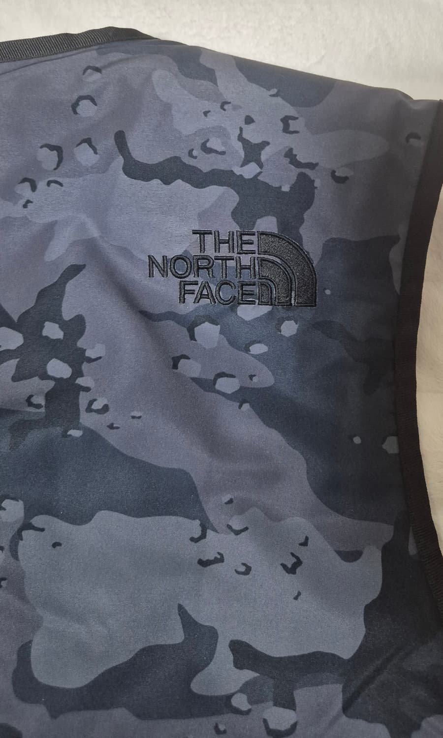 노스페이스 노벨티 기어 메쉬 베스트 카모 상품이미지4
