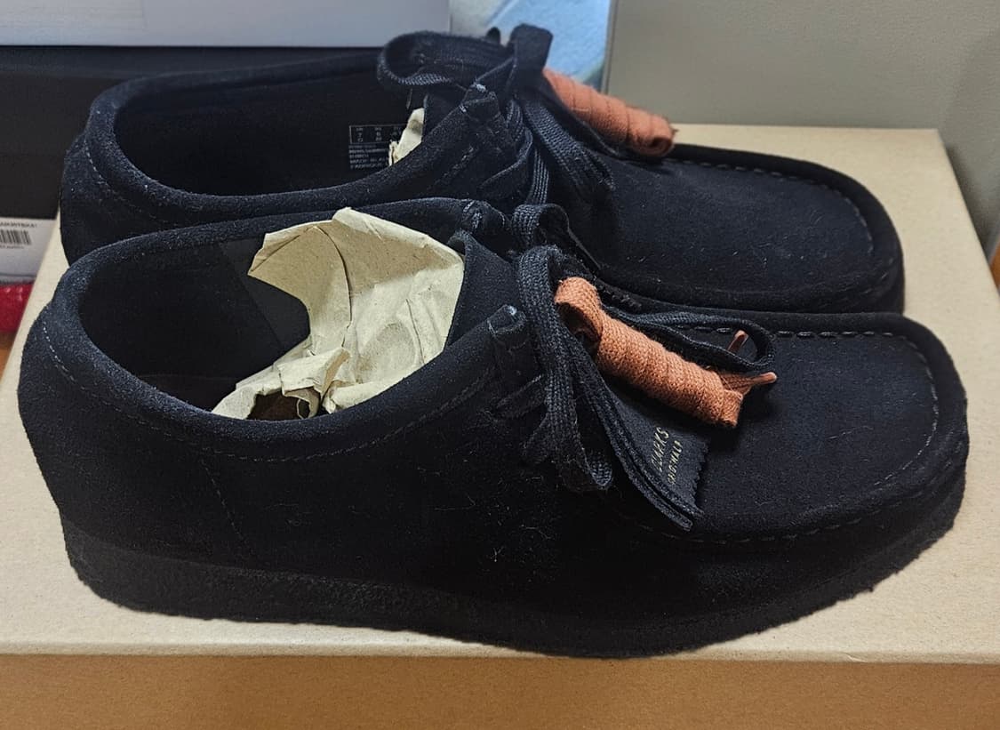 클락스 왈라비 블랙 색상 41 상품이미지1