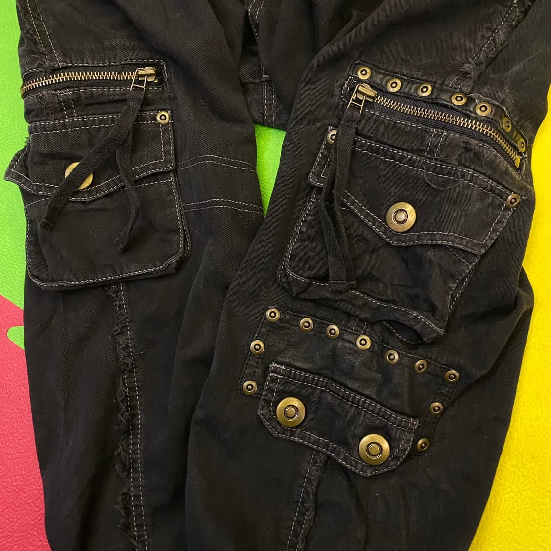 ALGONQUINS 레더 패치 카고 팬츠 상품이미지3