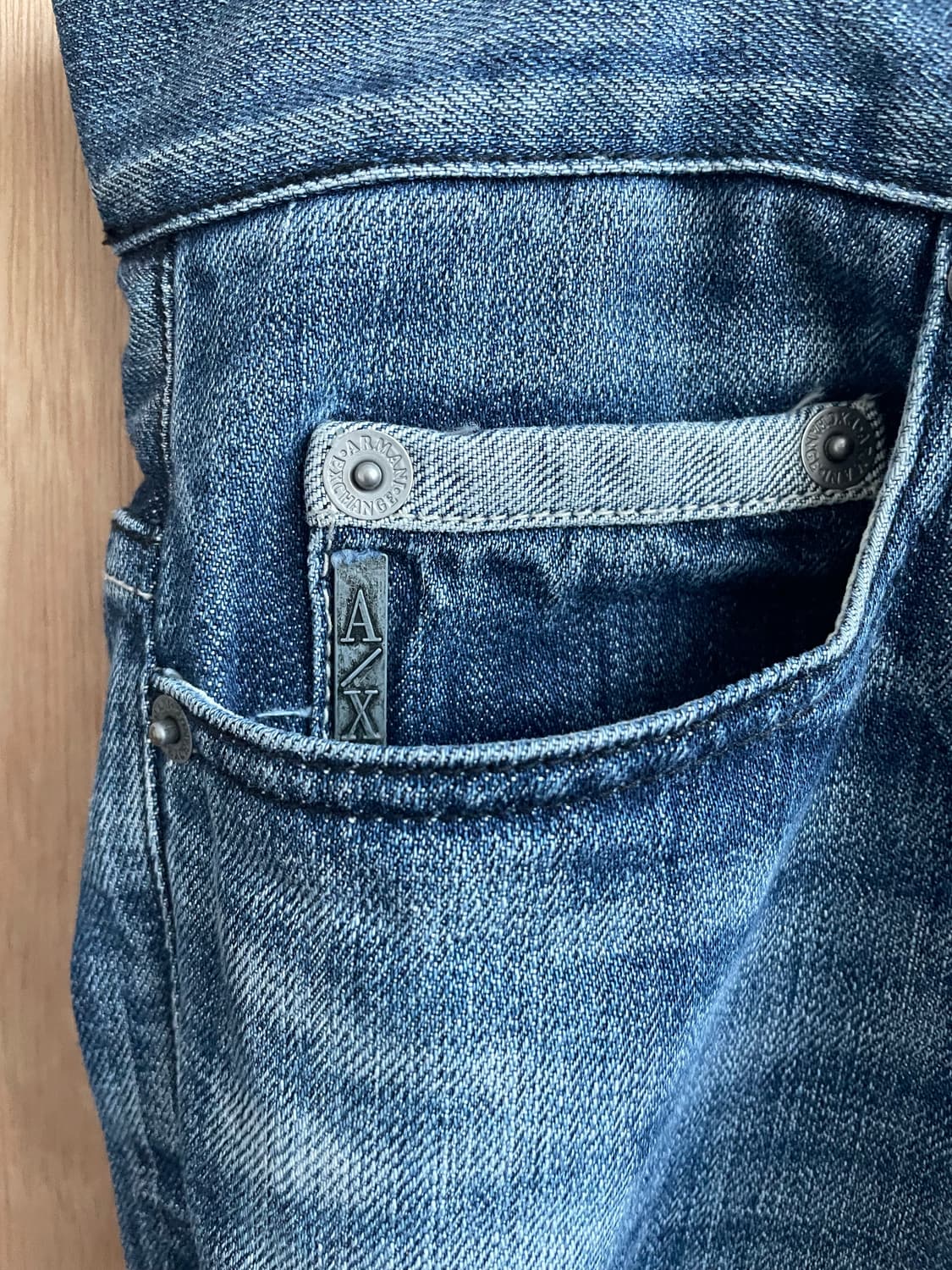 아르마니 익스체인지 워시드 데님 팬츠 상품이미지5