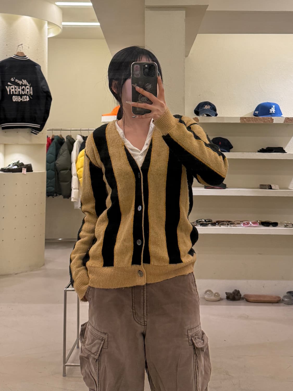 스투시 모헤어 버티컬 스트라이프 가디건 U875 상품이미지1