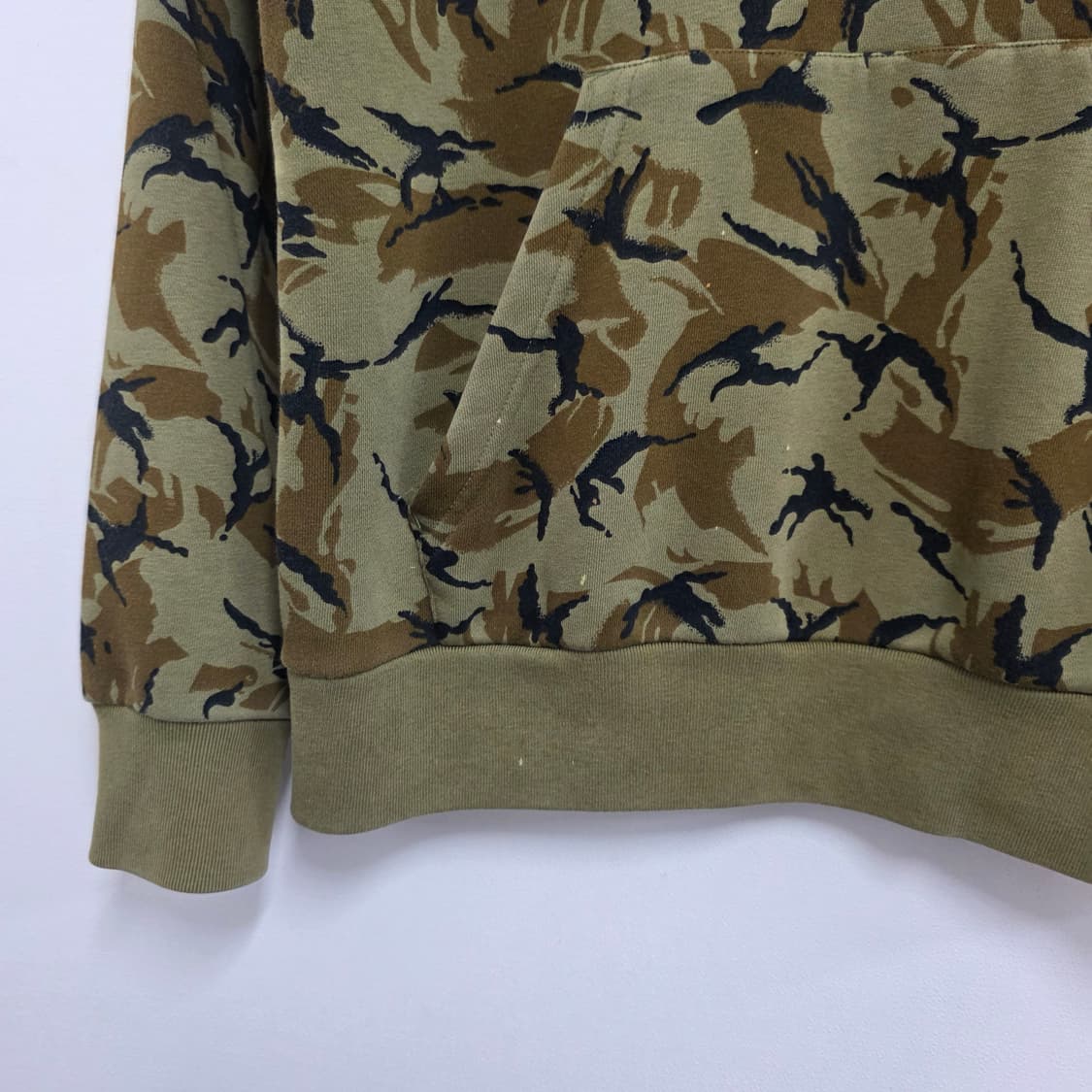 M 95 아디다스 카모 패턴 빅로고 후드티 상품이미지3