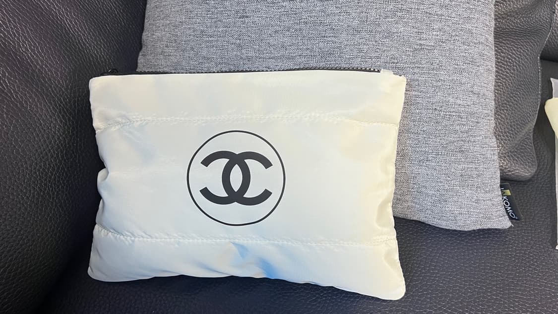 샤넬 패딩 큰 파우치 상품이미지1