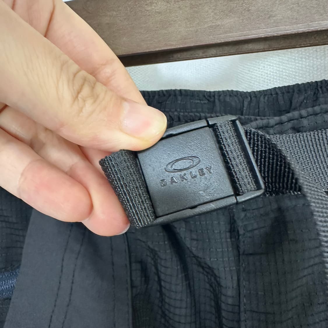   오클리 남자 벨트 밴딩 반바지 검정 XXL (34-35인치) 상품이미지2