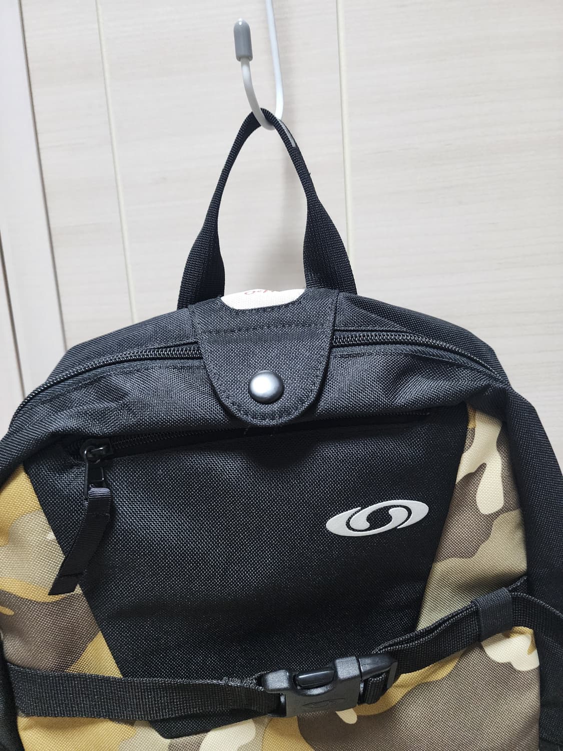 살로몬 카모 백팩 블랙 상품이미지3