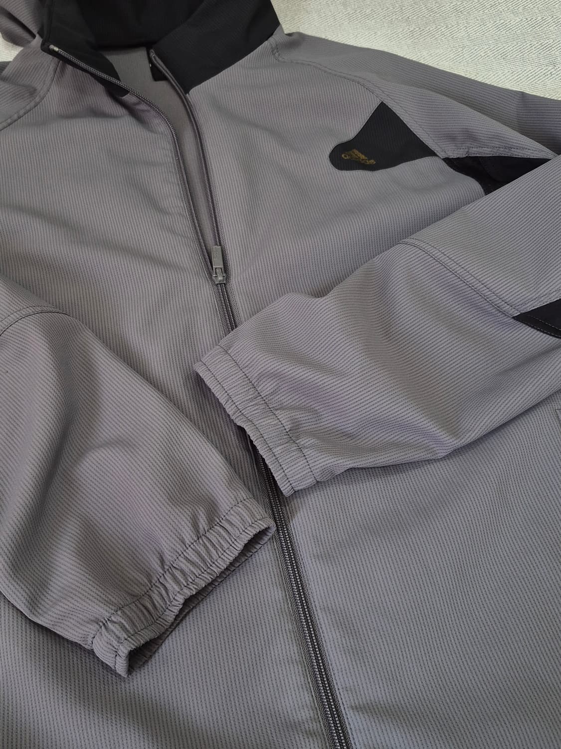 아디다스 후드수납 바람막이 오버핏 남성 95 상품이미지8