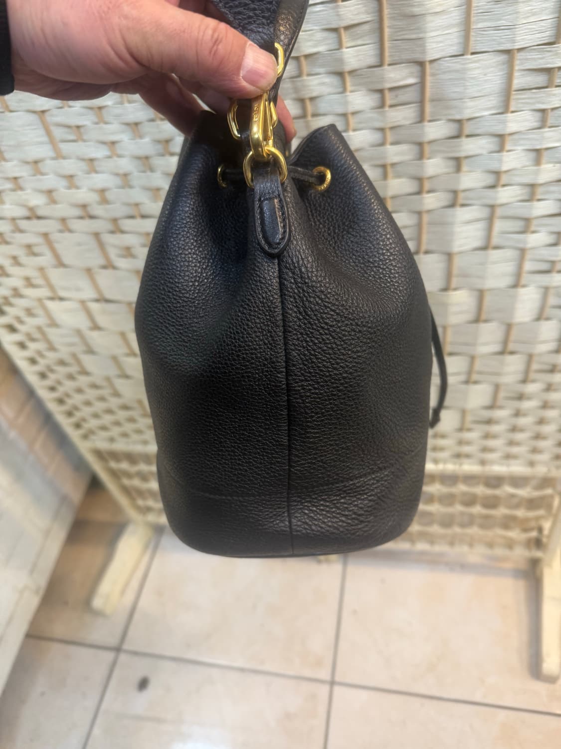 정품 프라다 비텔로 다이노 피닉스 버킷백 팝니다 상품이미지5