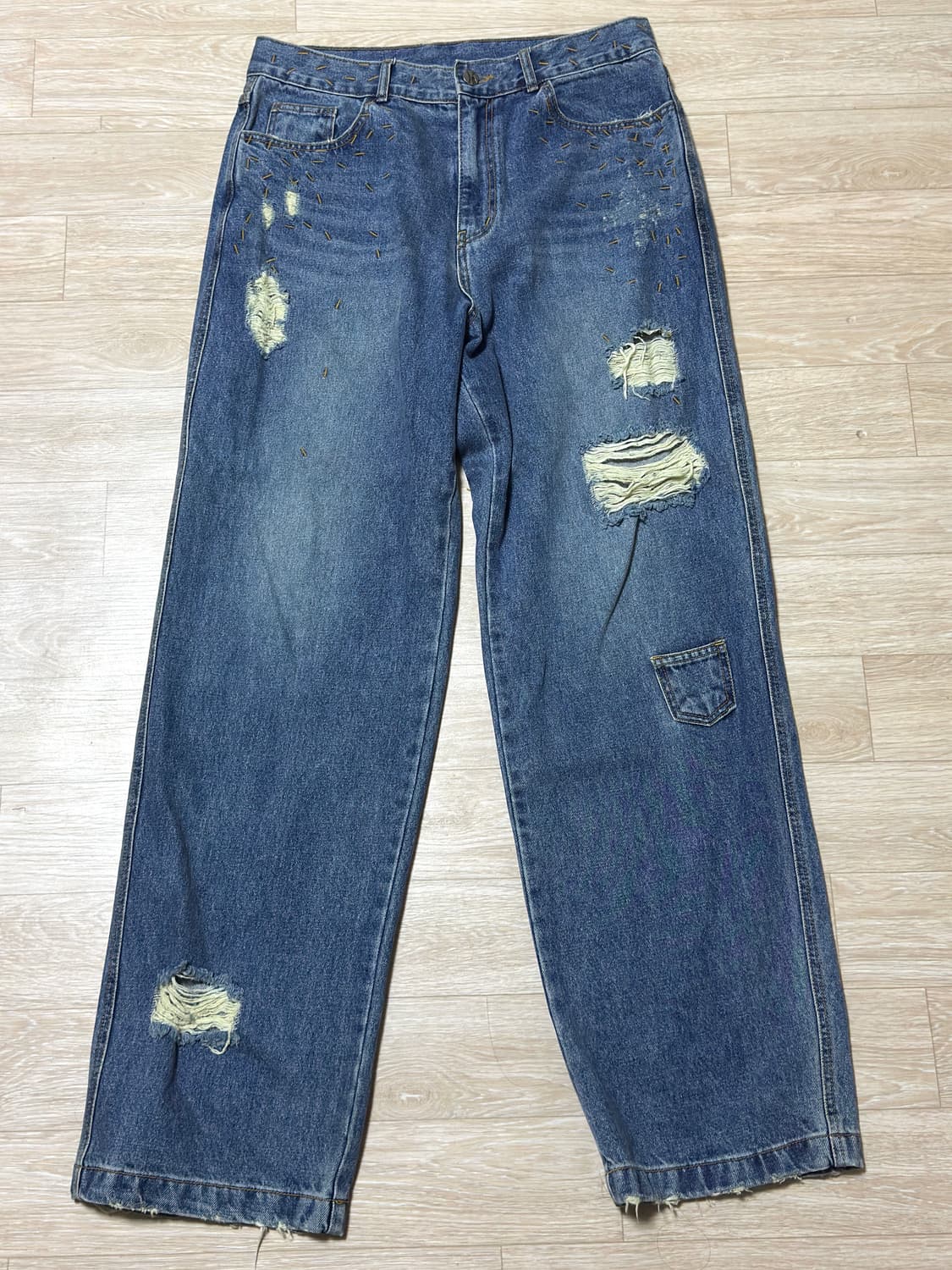아더에러 Bart jeans 바트진 A5 사이즈 판매합니다 상품이미지1