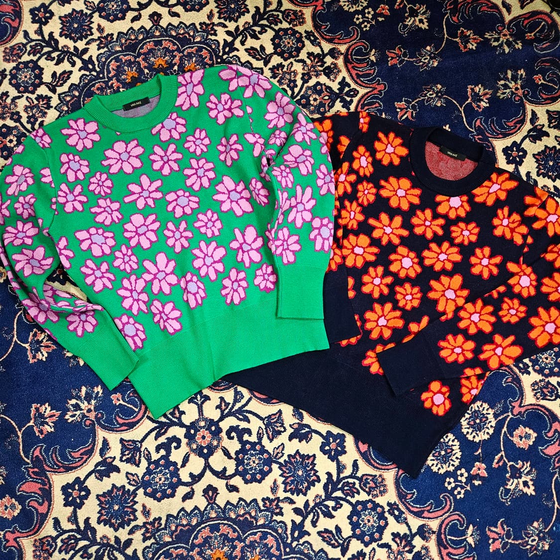 반에이크(VANAKE) 21FW 플라워 자카드 니트 스웨터 상품이미지1