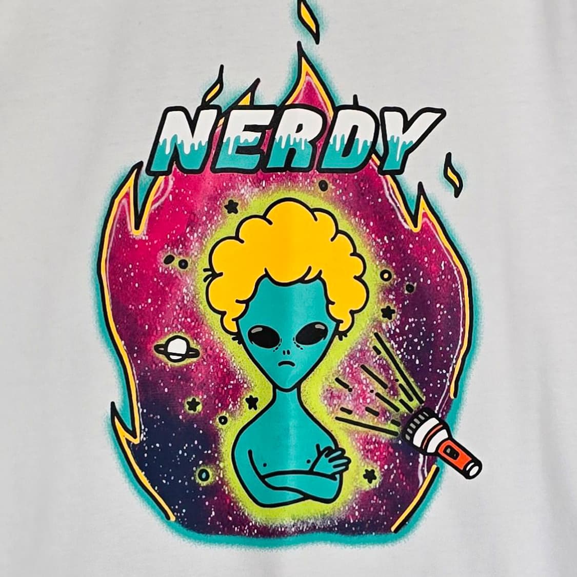 널디 NERDY 그래픽 프린팅 오버핏 반팔티 화이트 M 상품이미지3