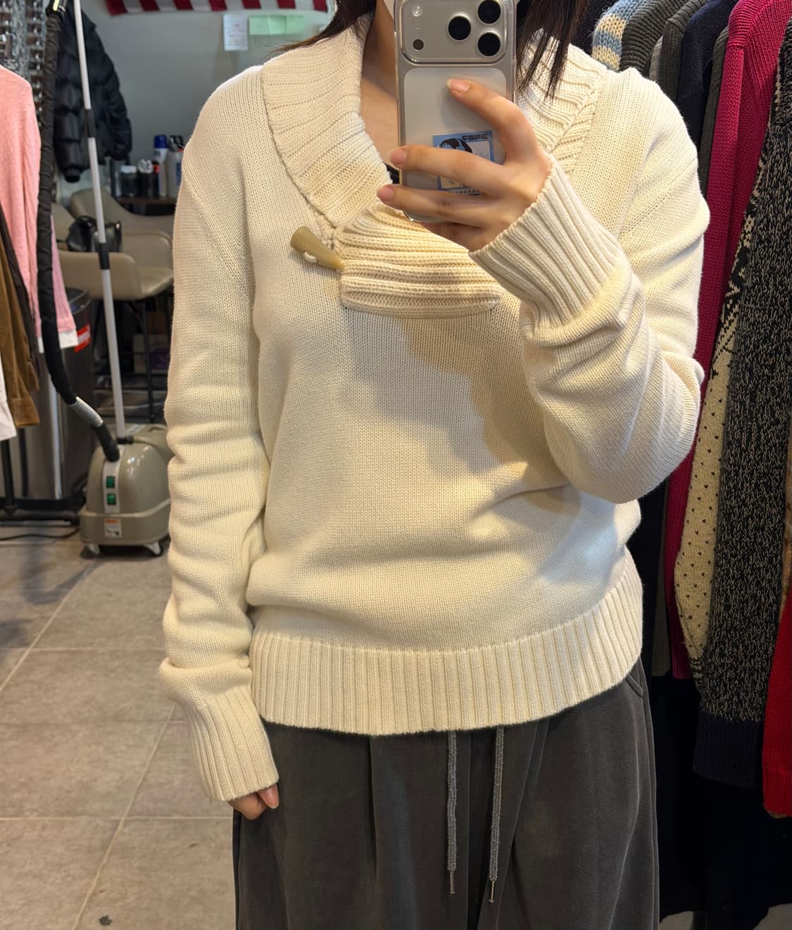 [NO.9] 로렌 아이보리 카라니트 상품이미지1