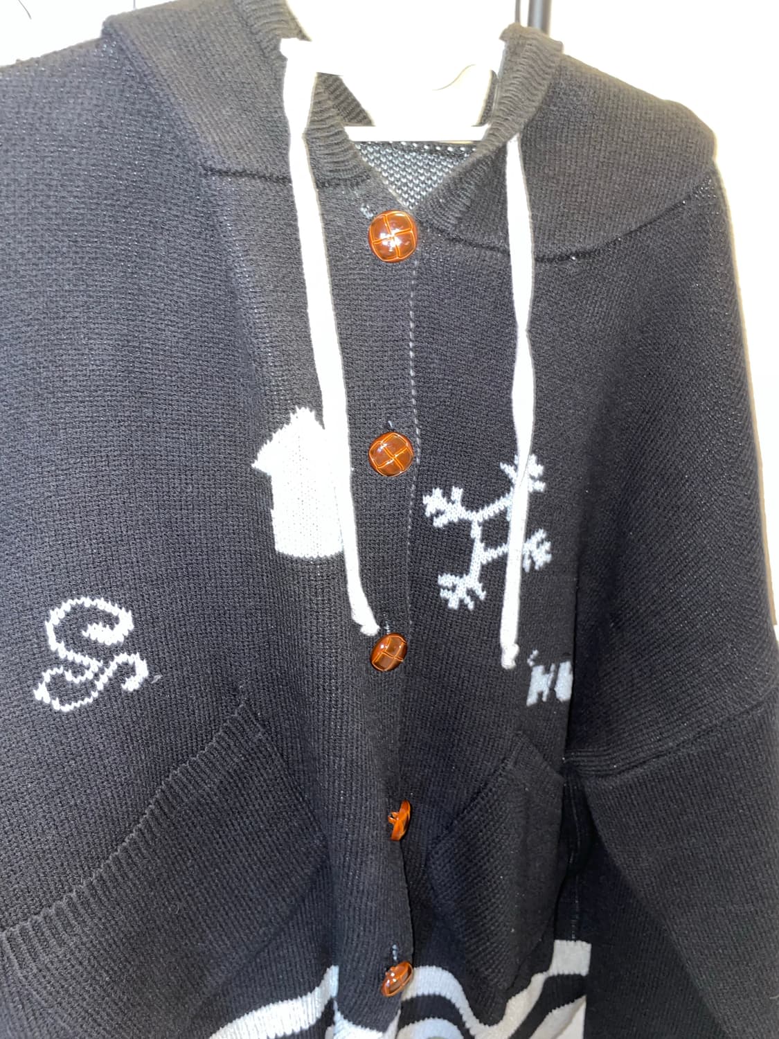 엑스톤즈 루나키후 WXK012 하우스 후드 니트 가디건 (BLACK) 상품이미지2
