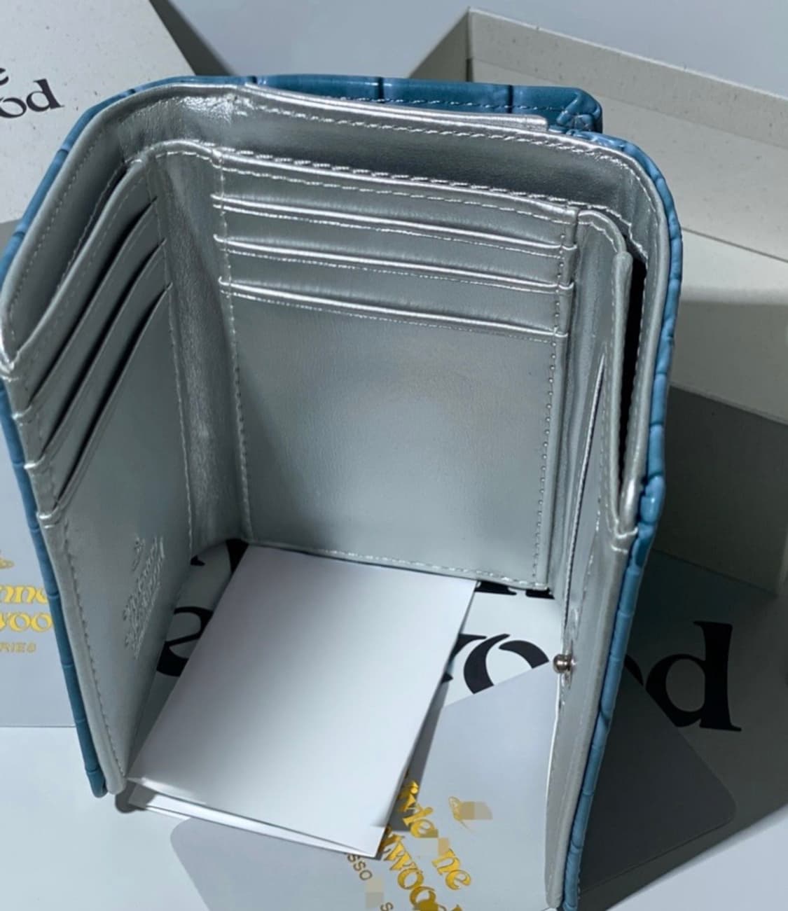 비비안웨스트우드 아카이브 블루 레더 은장orb 하프월렛 3단 반지갑 상품이미지3