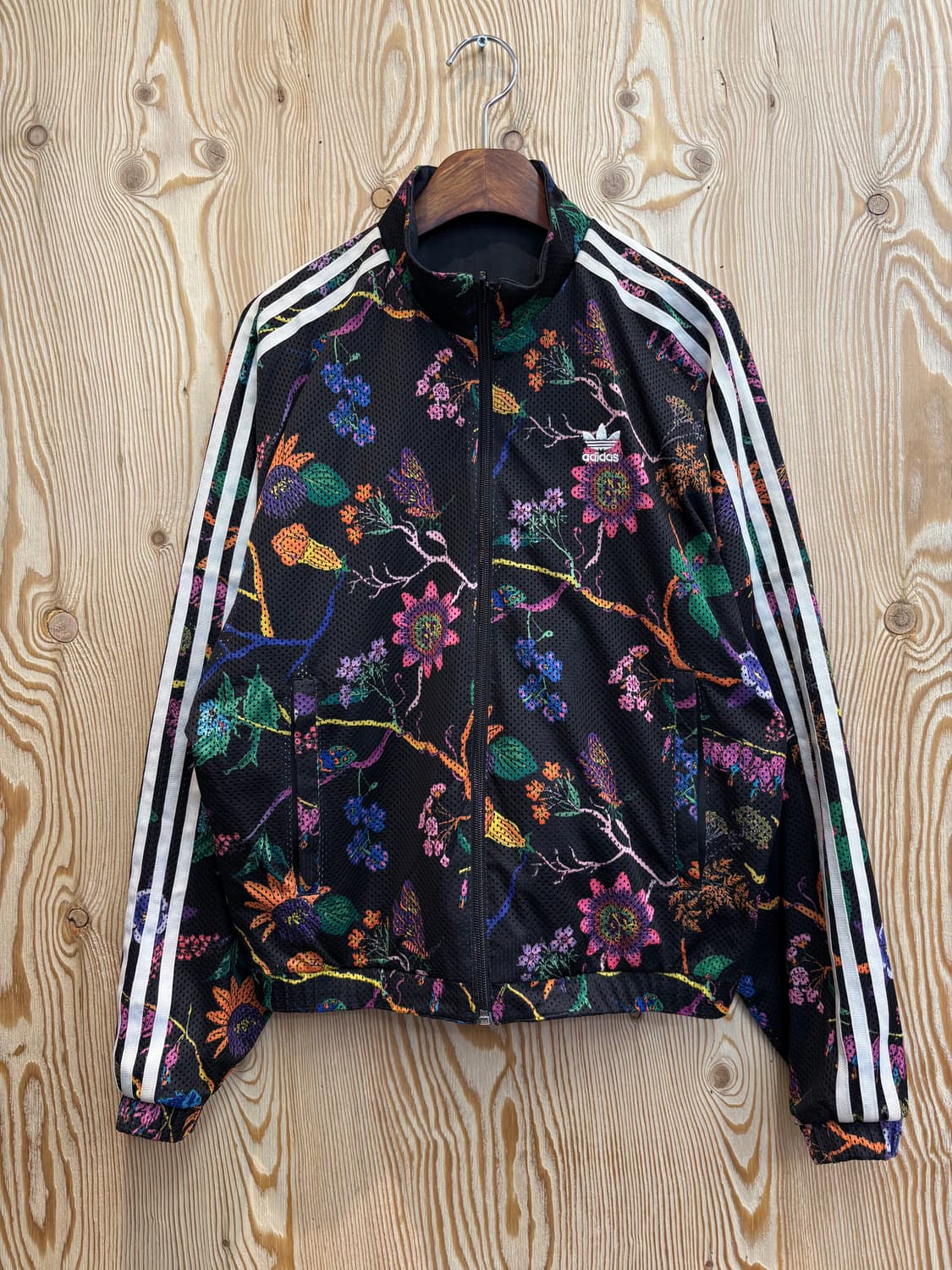 아디다스 파카이안 리버시블 바람막이 상품이미지3