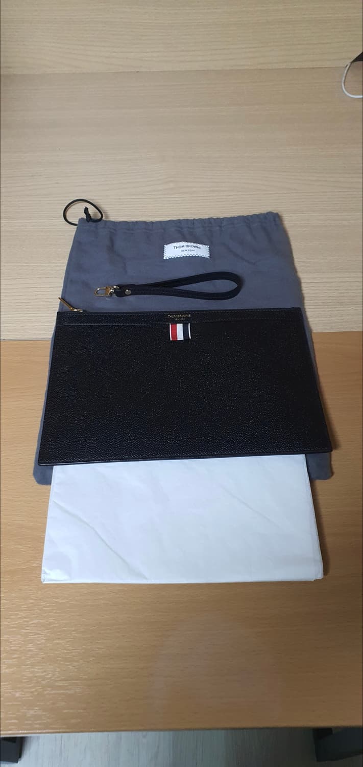 (미사용)톰브라운 클러치/클러치백 새상품급 정품(감정O) 상품이미지1