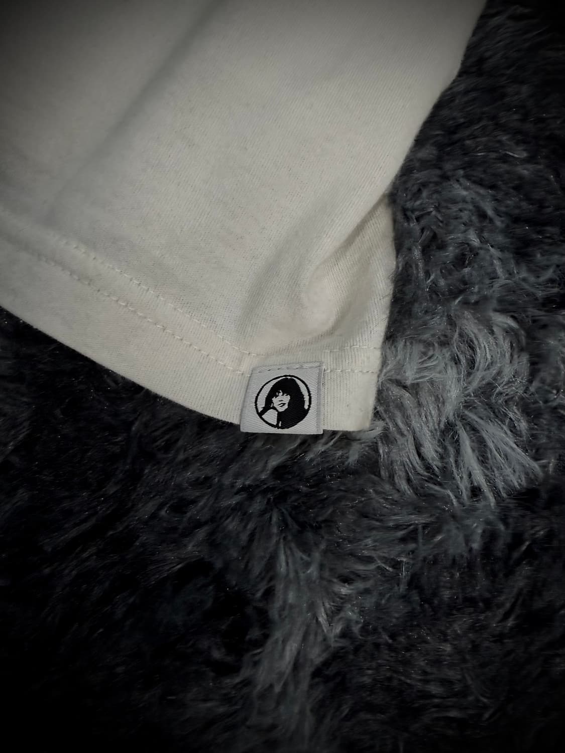 Hysteric Gla 무지개 퍽베어 소용돌이 등판 레터링 반팔 상품이미지5