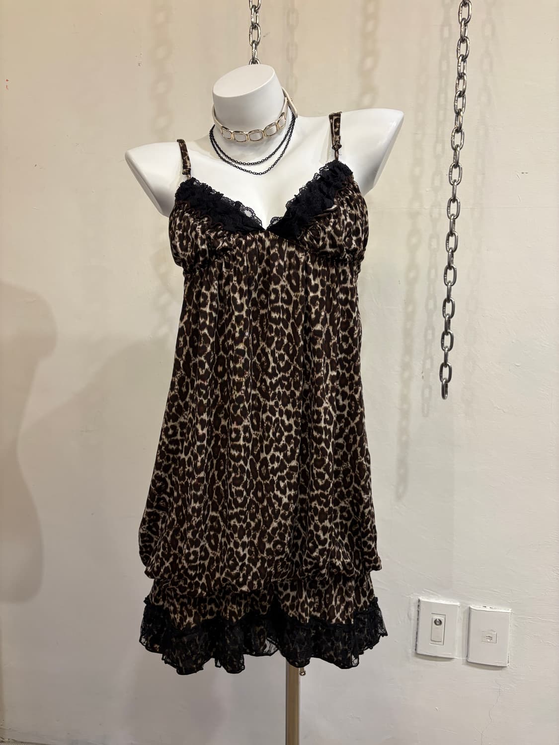 레오파드 패턴 레이스 브라운 슬리브리스 원피스 갸루 상품이미지1