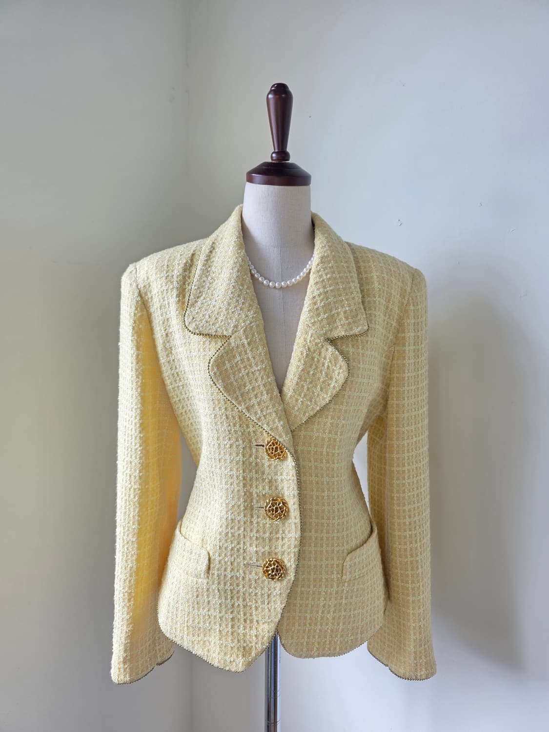 금장 버튼 부클 트위드 자켓 상품이미지1