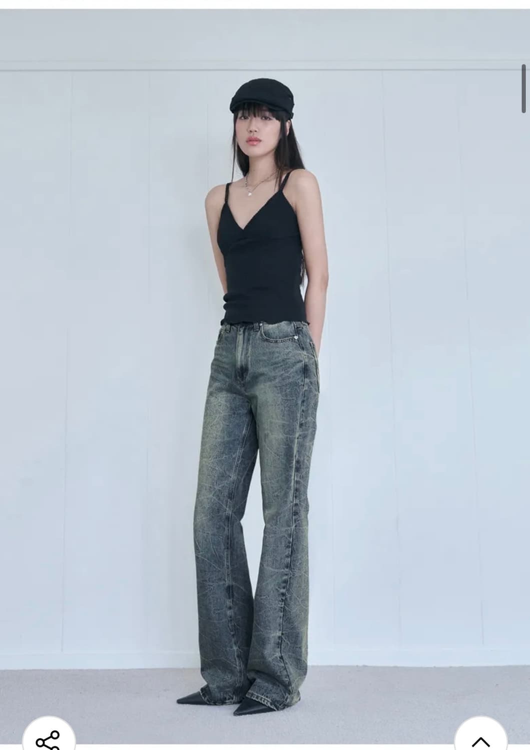 (새상품)(XS) 아워데이즈 크랙 워싱 부츠컷 빈티지 데님 판매 상품이미지3