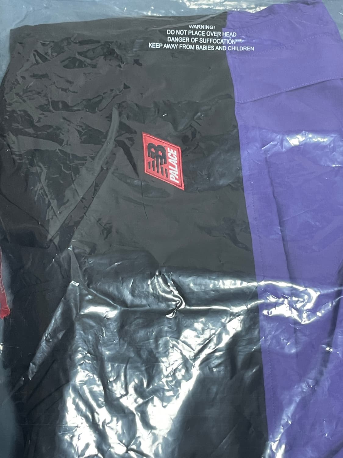 Palace x New Balance 쉘자켓 상품이미지3