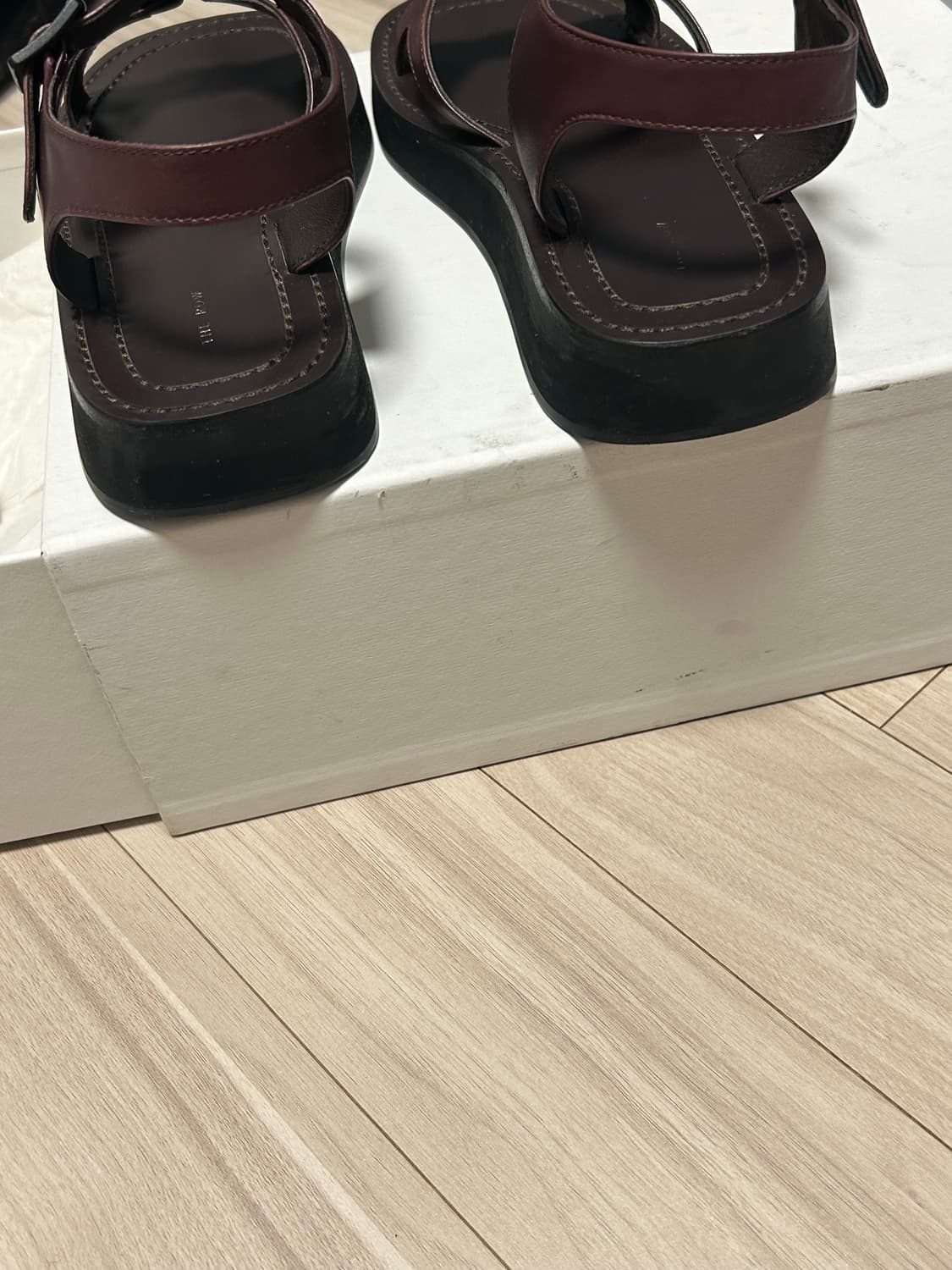 THE ROW 더로우 게리 샌들 버건디 36 상품이미지7