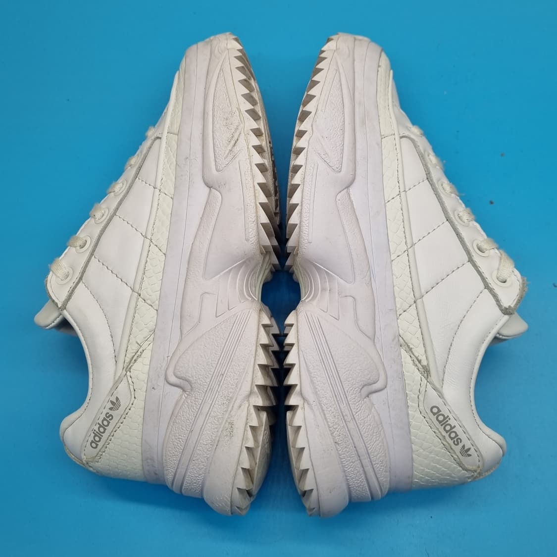 아디다스 키엘로 운동화225 상품이미지5