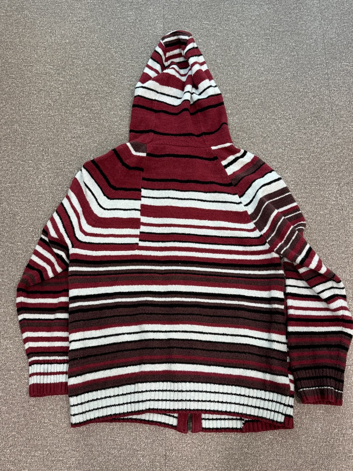 아크네 오버 스트라이프 버건디 니트 집업 M 상품이미지4
