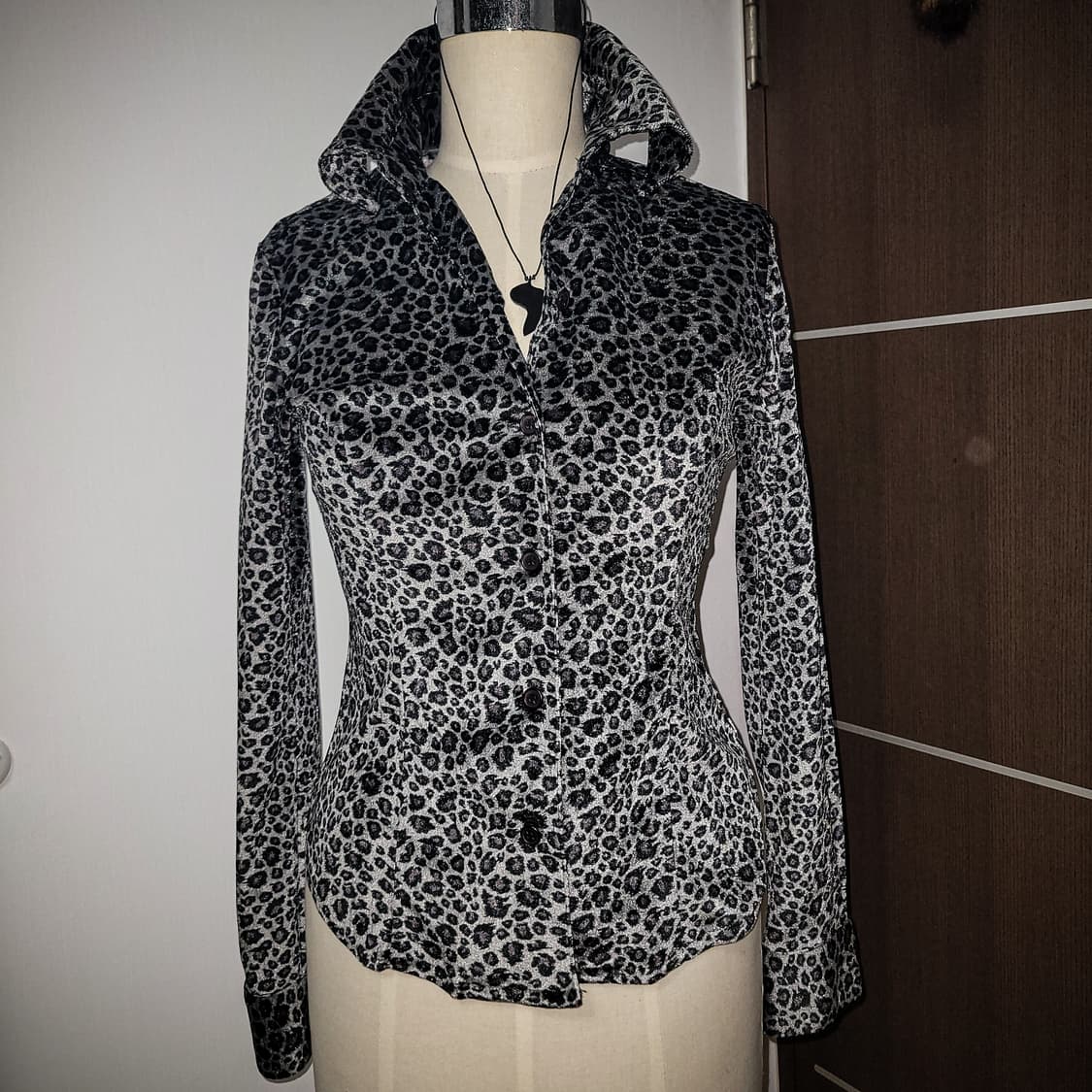 Gyaru~ SPACE ICON Leopard Blouse 상품이미지2