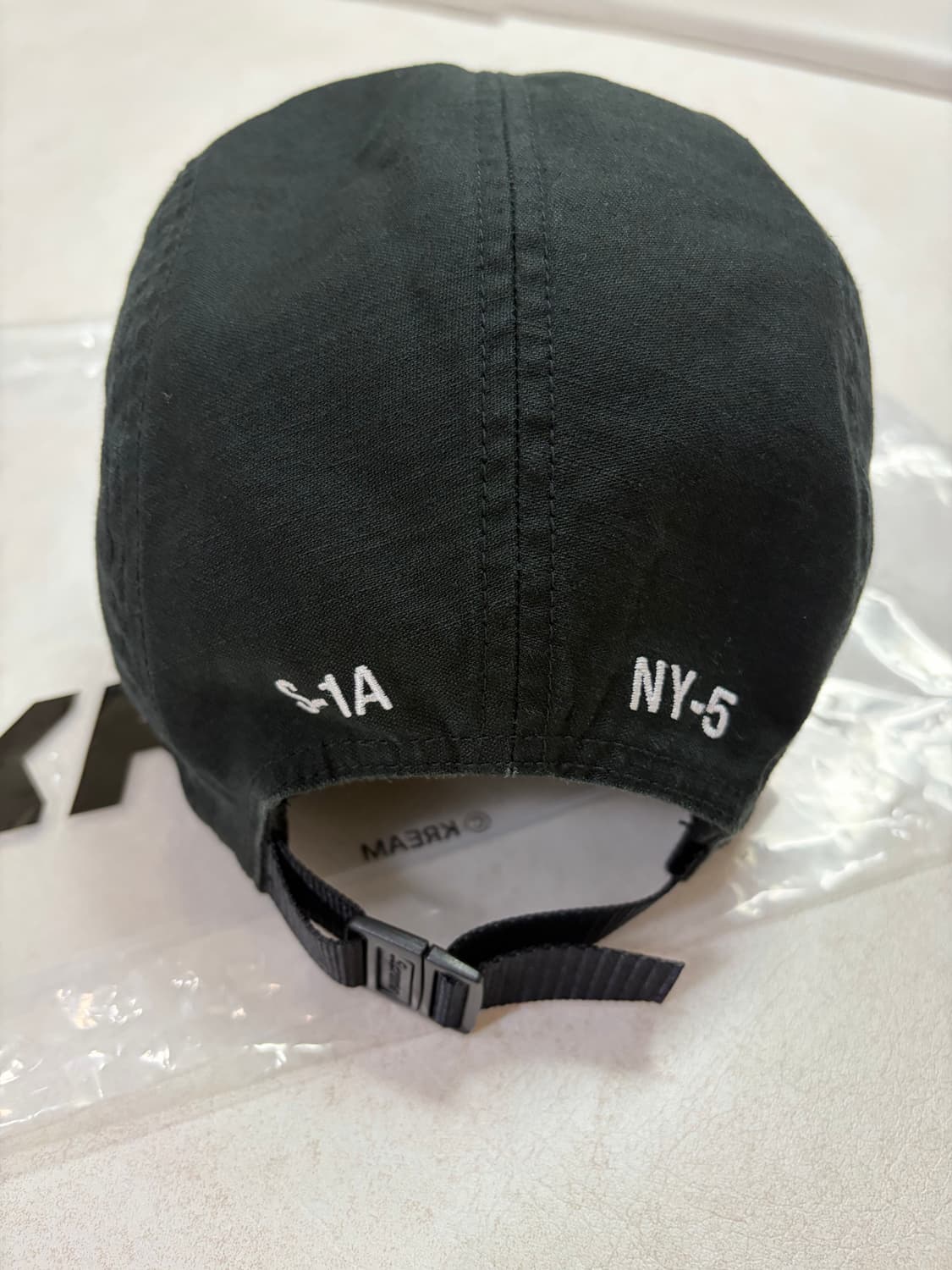 슈프림 밀리터리 캠프캡 블랙 - 23FW 상품이미지3