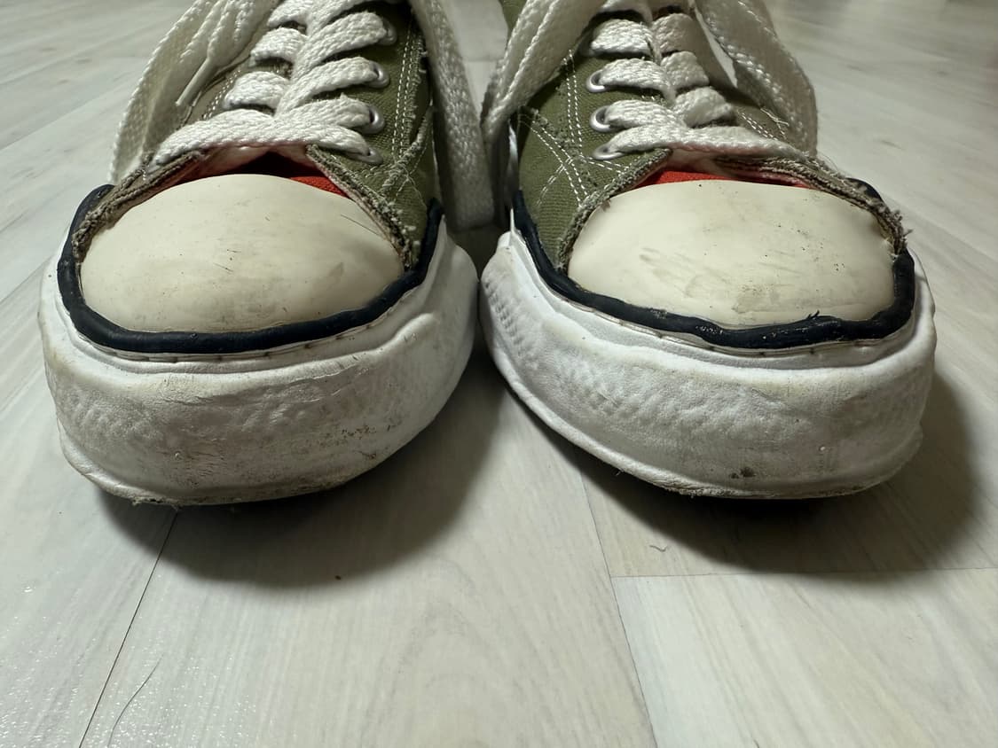 메종 미하라 야스히로 x 나이젤 카본 로우 컷 스니커즈 아미 그린 41 상품이미지3