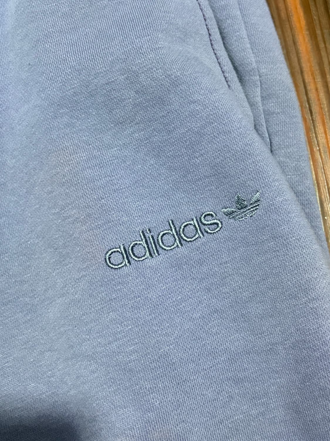 <제니 착용> 아디다스 코지 퍼플 조거팬츠 상품이미지2