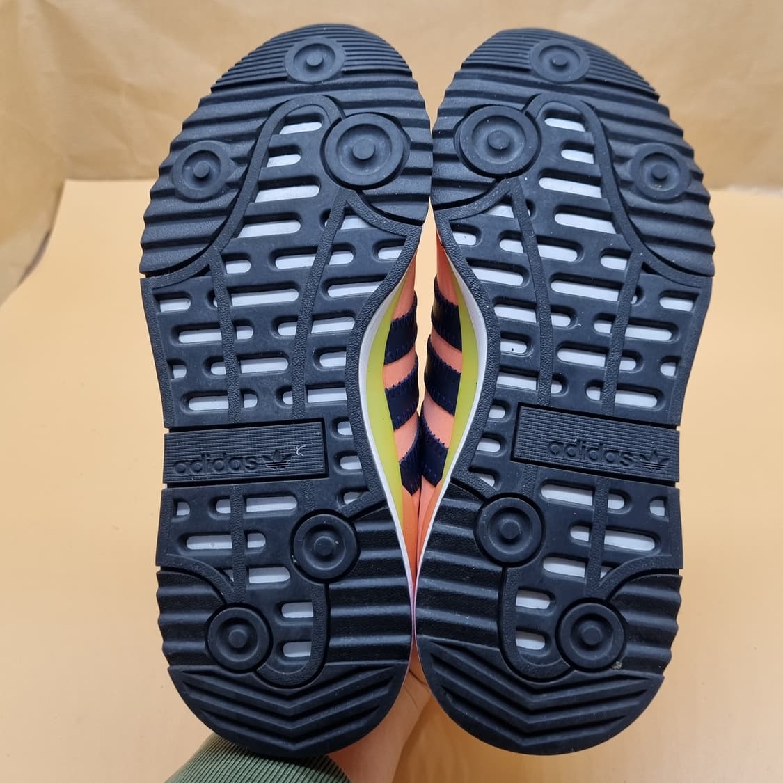 아디다스 SL 운동화225 상품이미지3