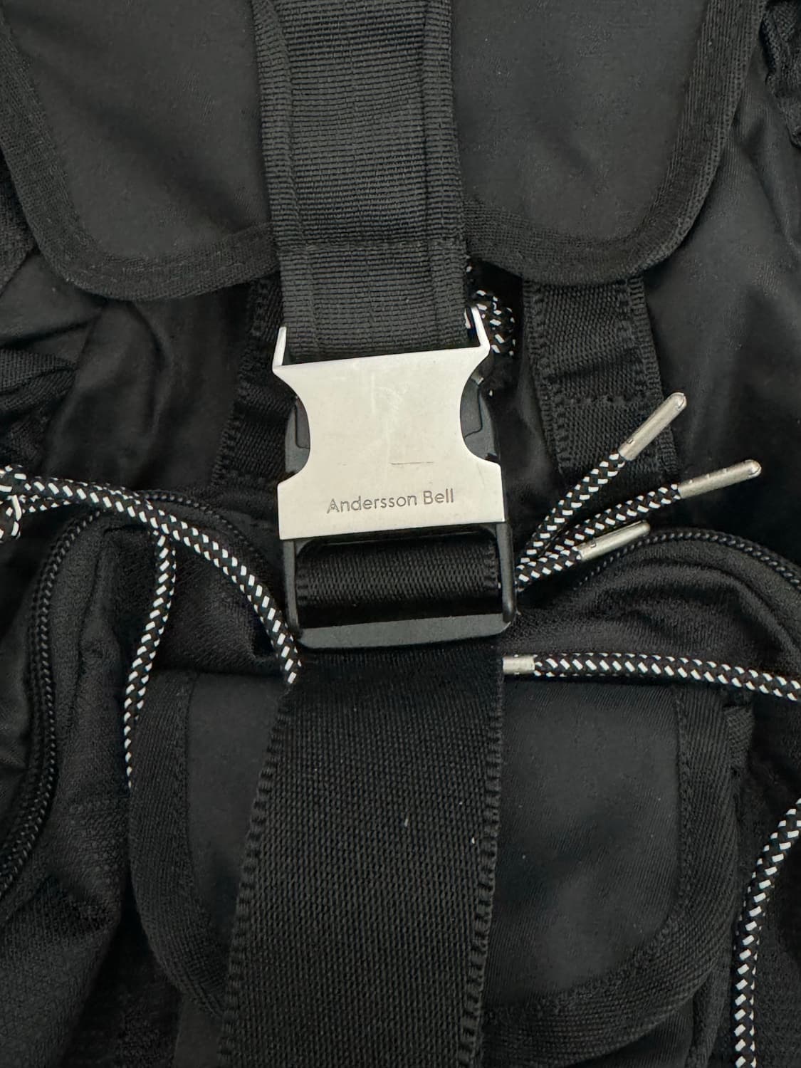 앤더슨벨 유니섹스 테크니컬 스몰 베를린 백팩 상품이미지7