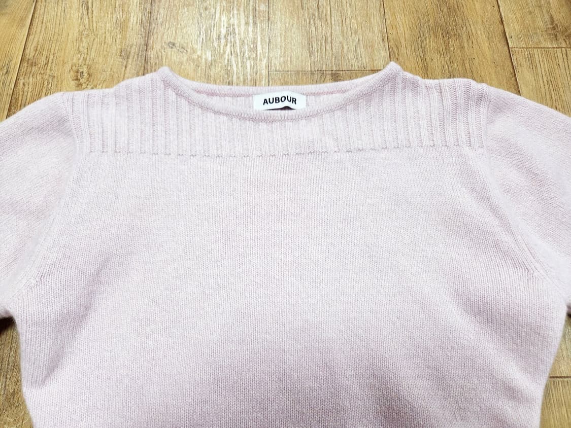 아우브아워(AUBOUR) 슈퍼메리노울 보우트넥 퍼프 라운드니트 55-66 상품이미지8