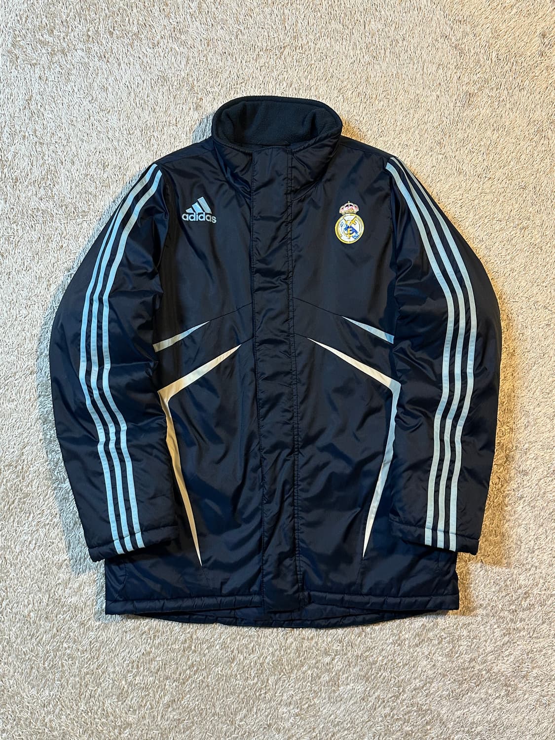 대장급) 아디다스 레알 마드리드 점퍼 패딩 네이비 상품이미지1
