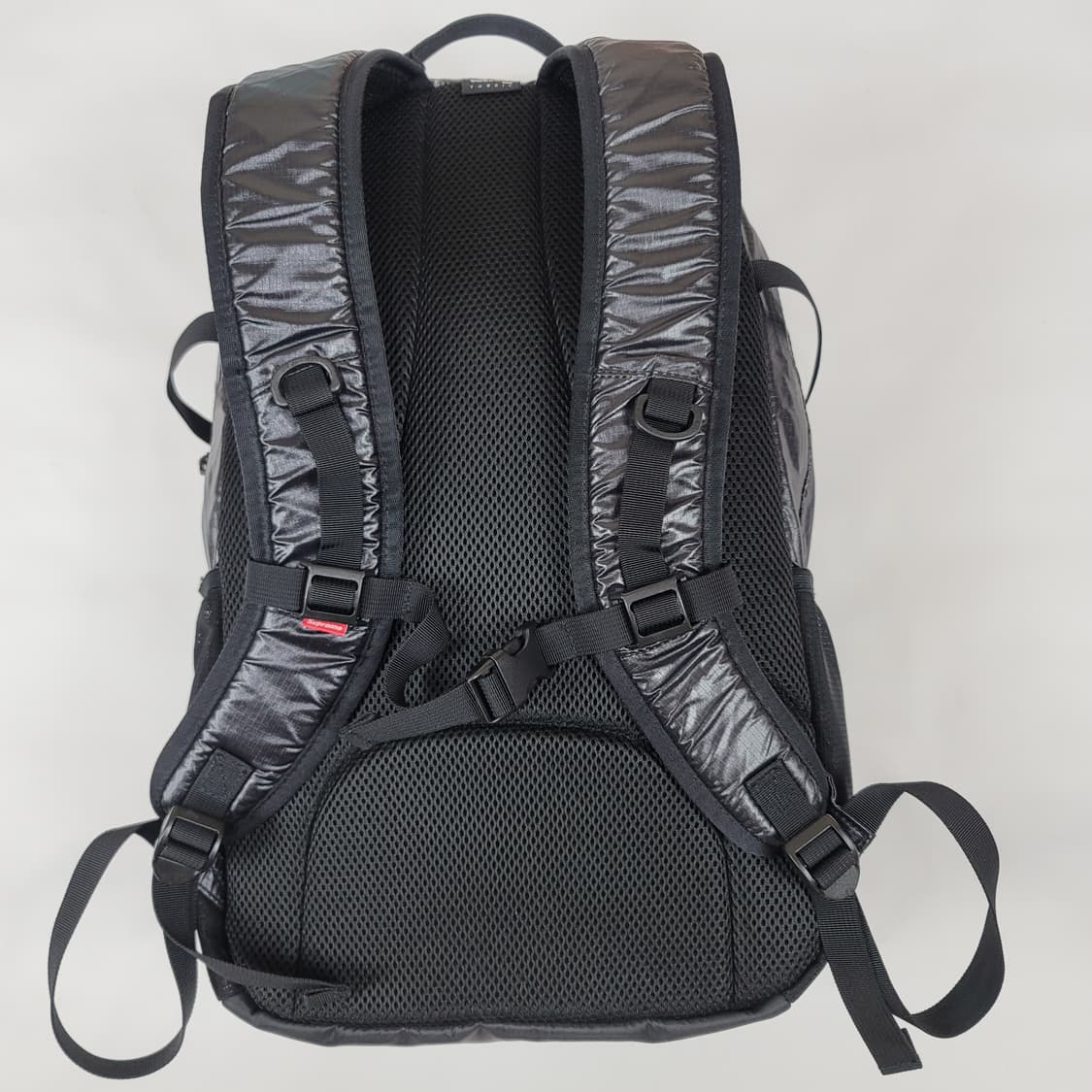 슈프림17fw백팩 상품이미지2